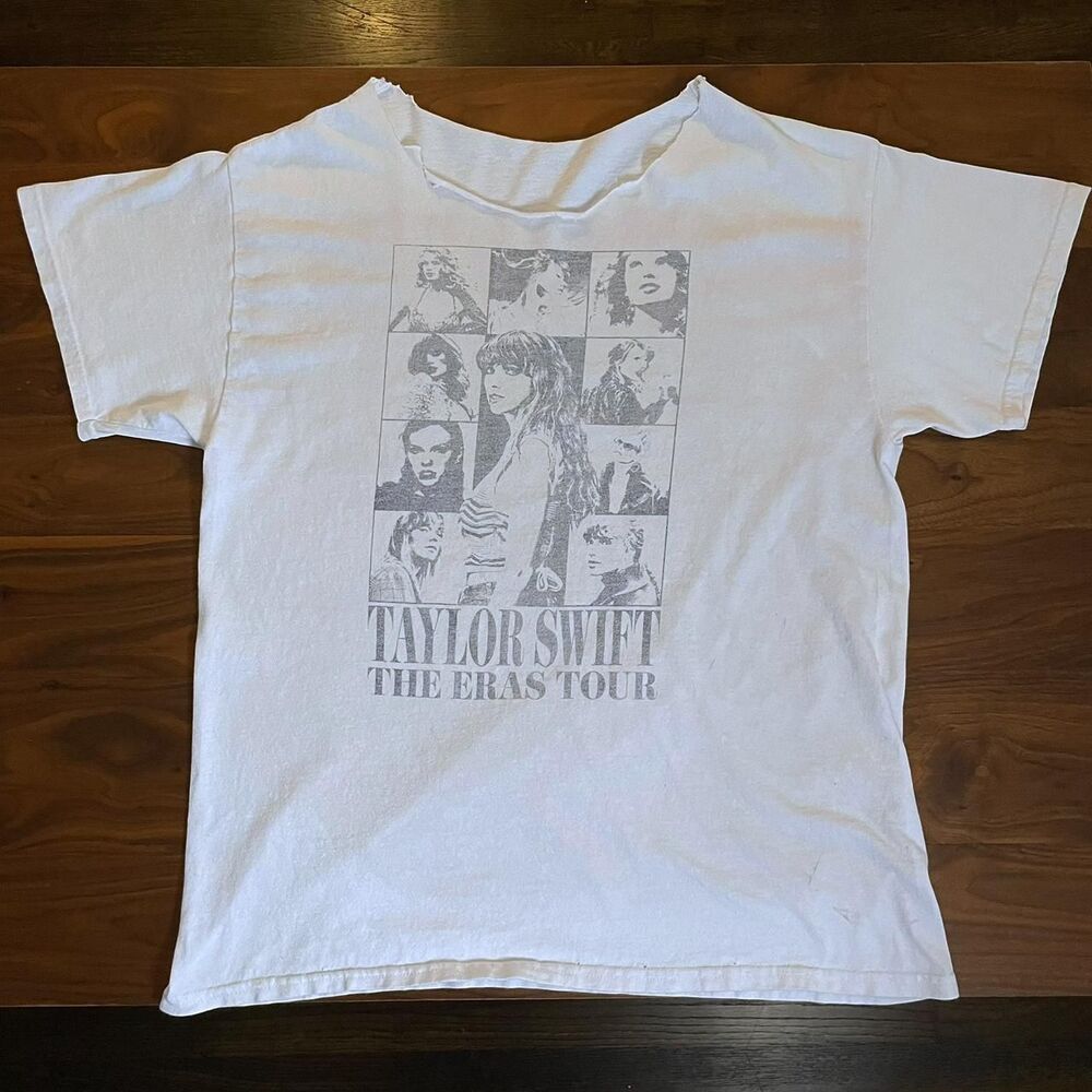 Taylor Swift The Eras Tour Vintage Washed T-Shirt - M/L